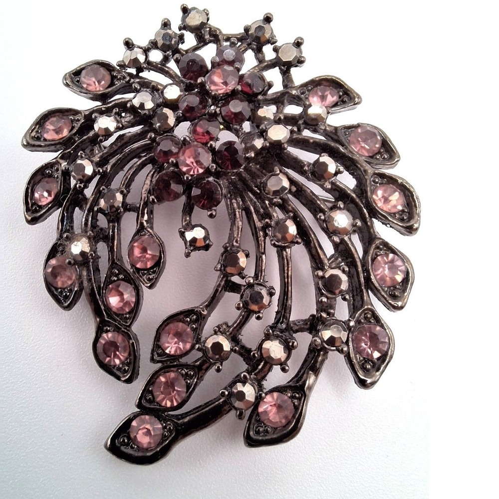 Vintage Kenneth Cole brooch pink flowers floral rhinestones gun mental tone